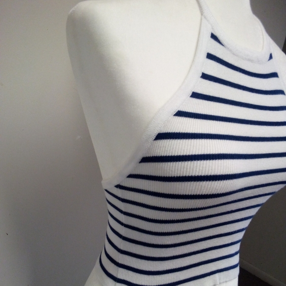 Forever 21 Blue and White Fitted Crop Tank Top - Picture 2 of 5